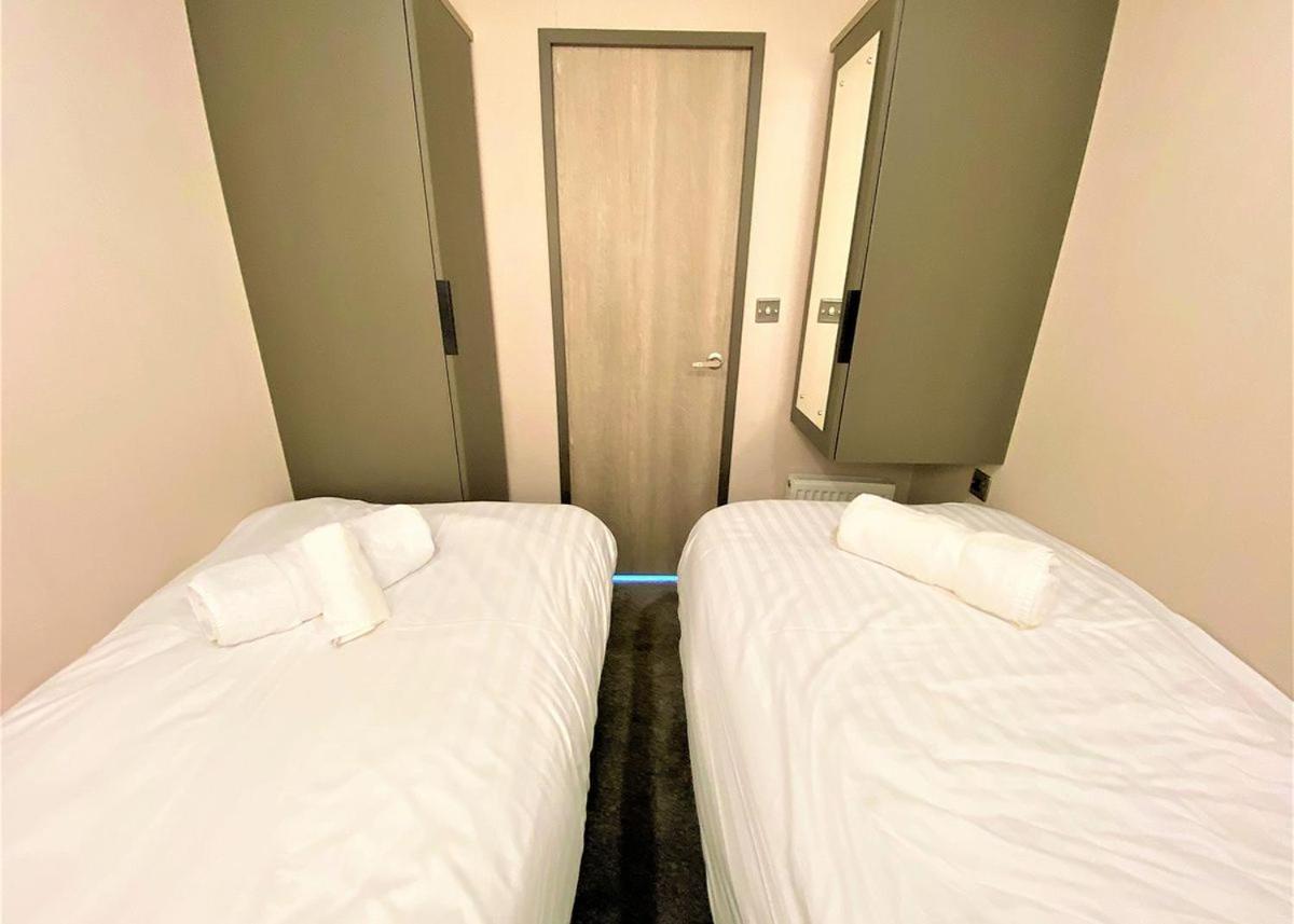 Westlands Country Park Hotell Annan Eksteriør bilde