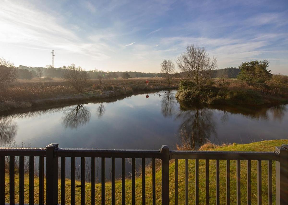 Westlands Country Park Hotell Annan Eksteriør bilde
